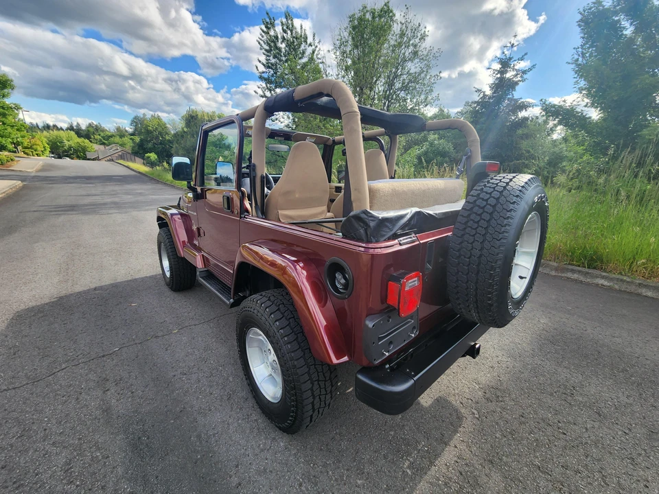 2002 Jeep TJ Wrangler - Image 24 of 31
