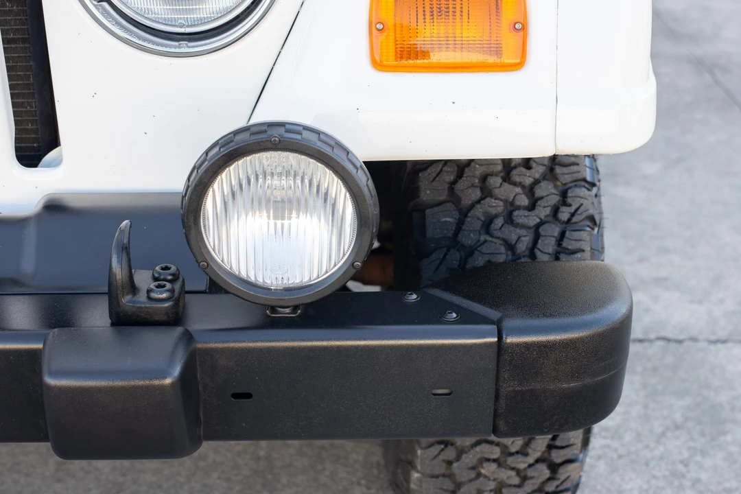 2002 Jeep TJ Wrangler - Image 20 of 31