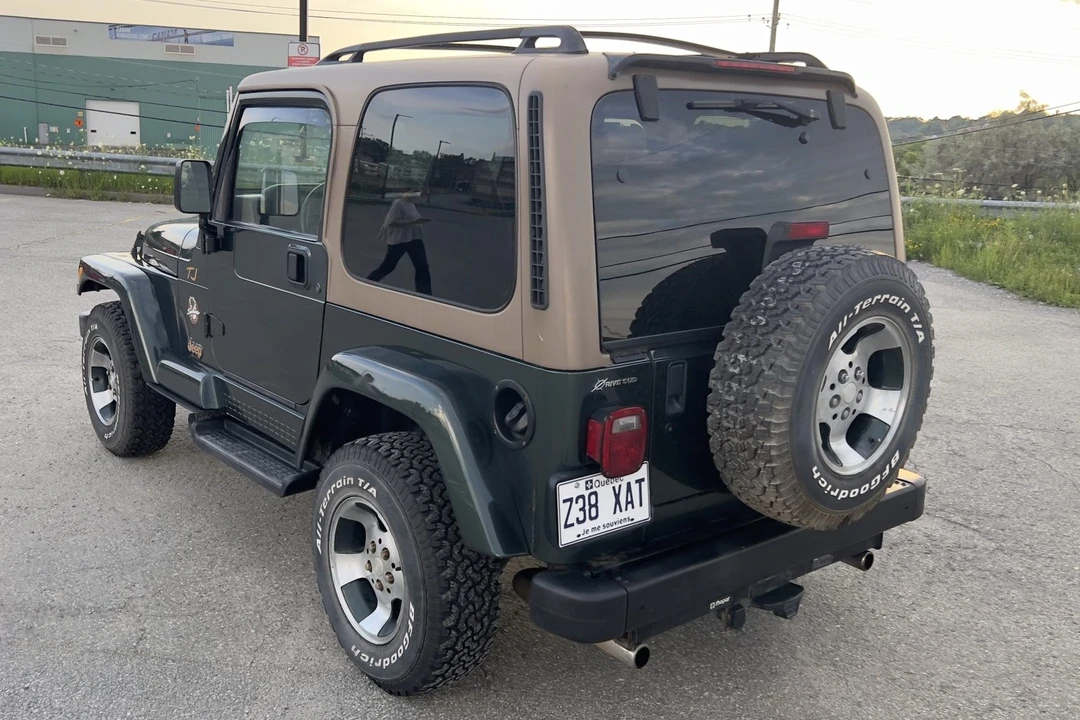 2002 Jeep TJ Wrangler - Image 17 of 31