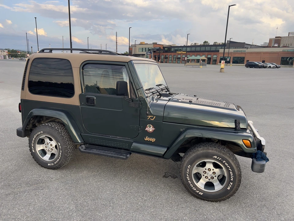2002 Jeep TJ Wrangler - Image 11 of 31