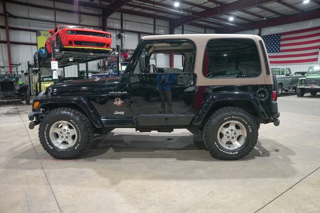2002 Jeep TJ Wrangler - Image 23 of 31