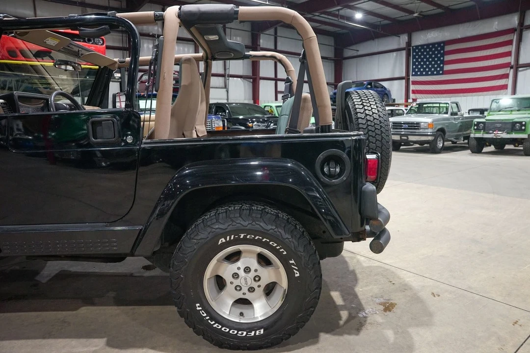 2002 Jeep TJ Wrangler - Image 5 of 31