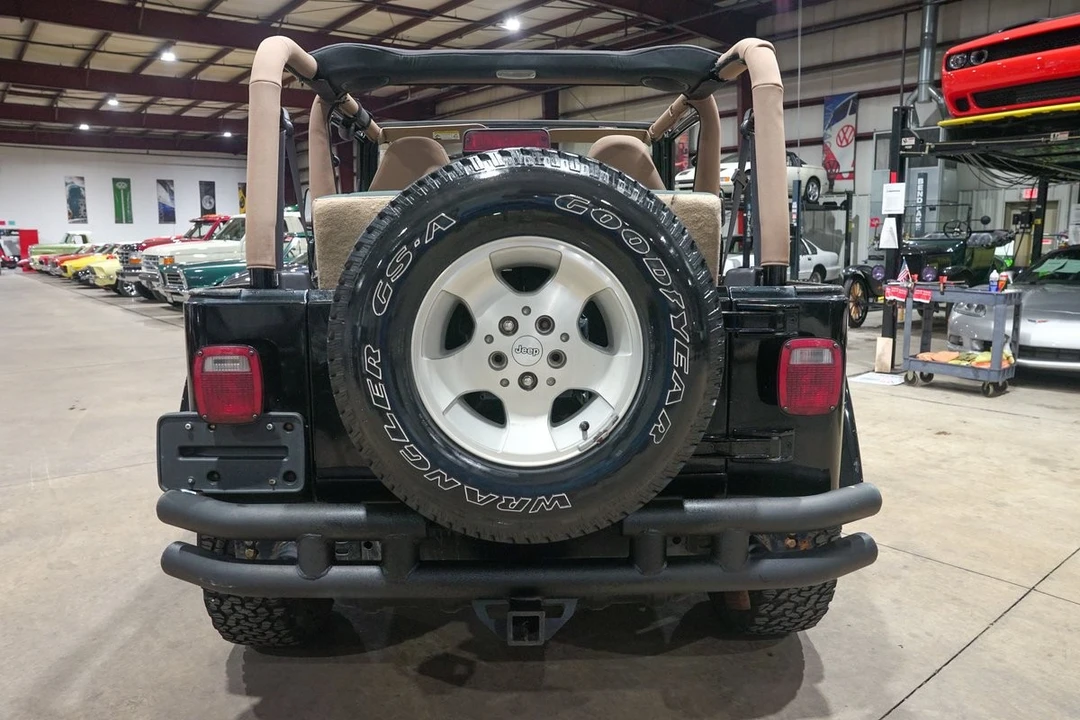 2002 Jeep TJ Wrangler - Image 7 of 31