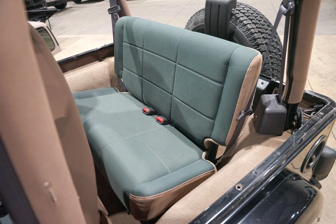 2002 Jeep TJ Wrangler - Image 20 of 31