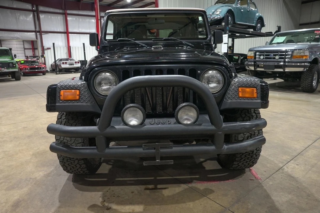 2002 Jeep TJ Wrangler - Image 29 of 31