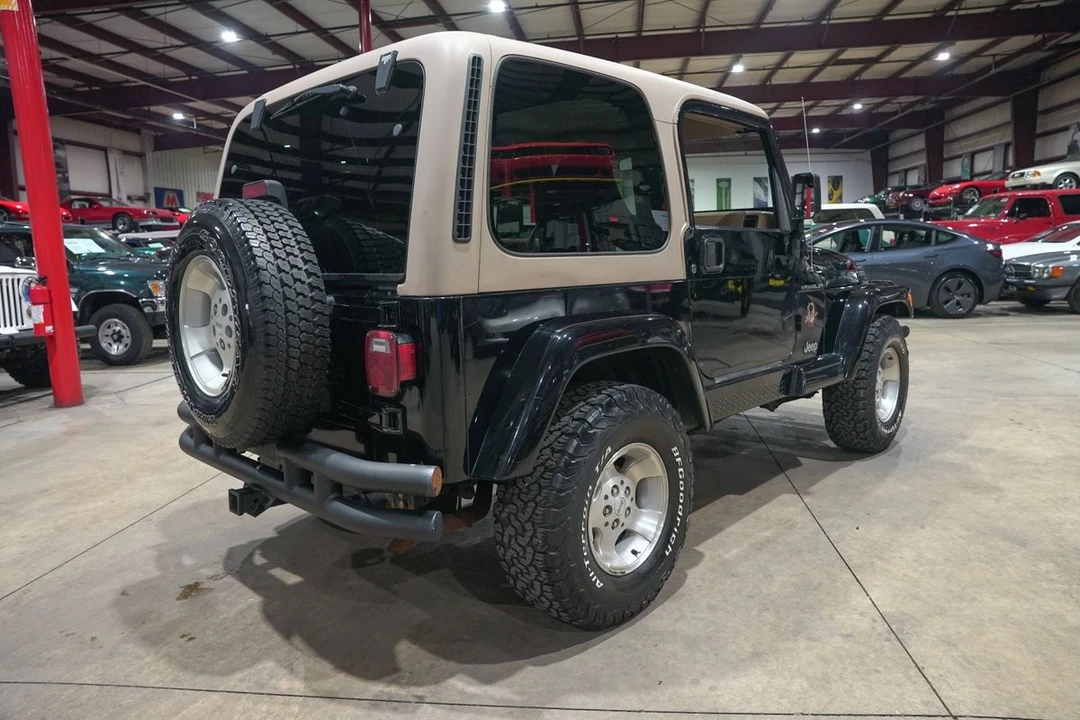 2002 Jeep TJ Wrangler - Image 26 of 31