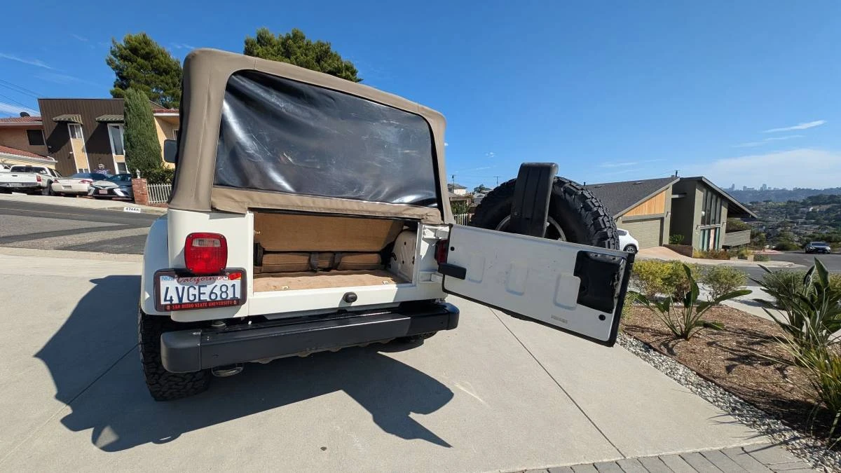 2002 Jeep TJ Wrangler - Image 15 of 24