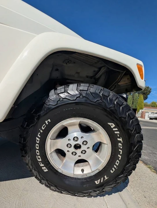 2002 Jeep TJ Wrangler - Image 10 of 24