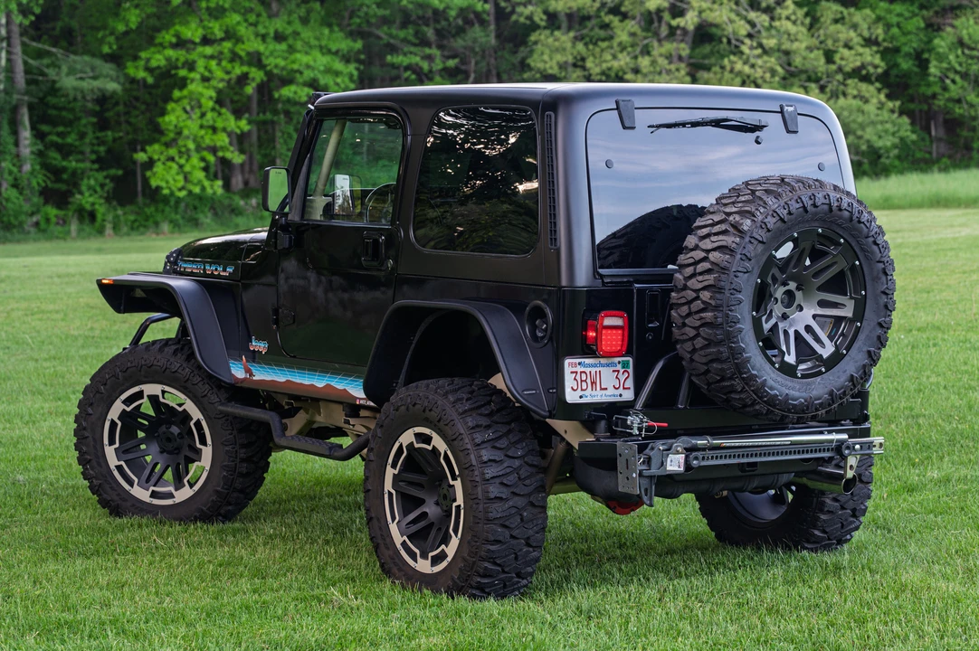 2002 Jeep TJ Wrangler - Image 14 of 31