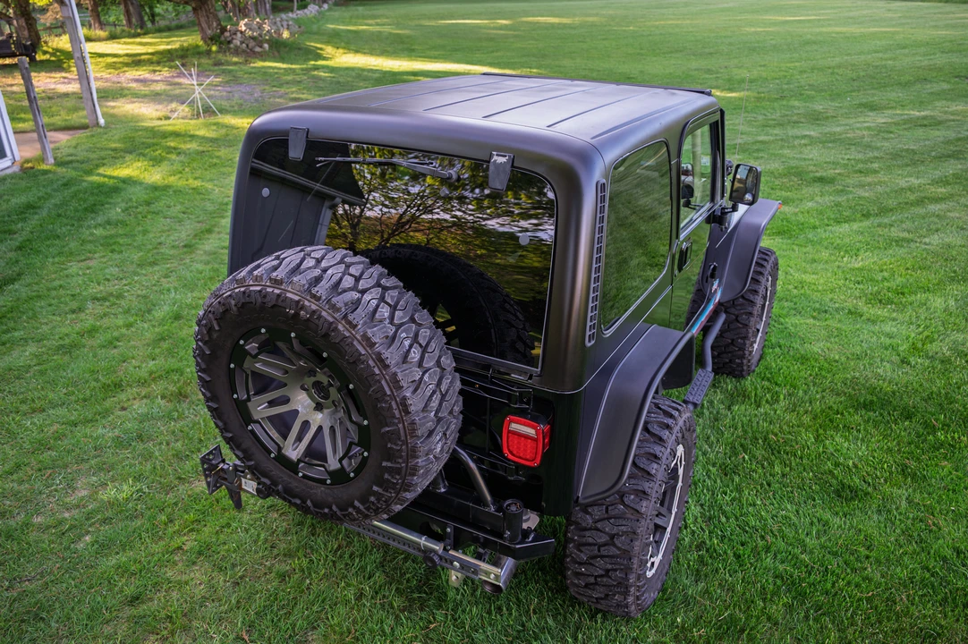 2002 Jeep TJ Wrangler - Image 19 of 31