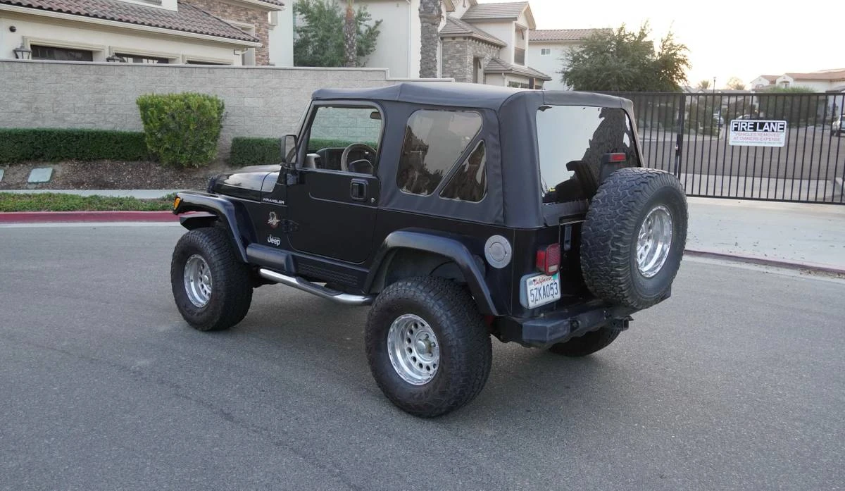 2002 Jeep TJ Wrangler - Image 3 of 20