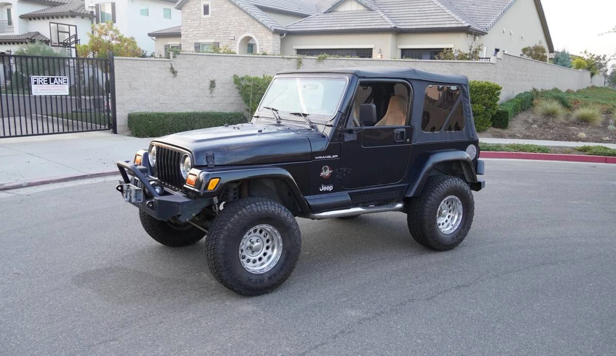 2002 Jeep TJ Wrangler - Image 2 of 20