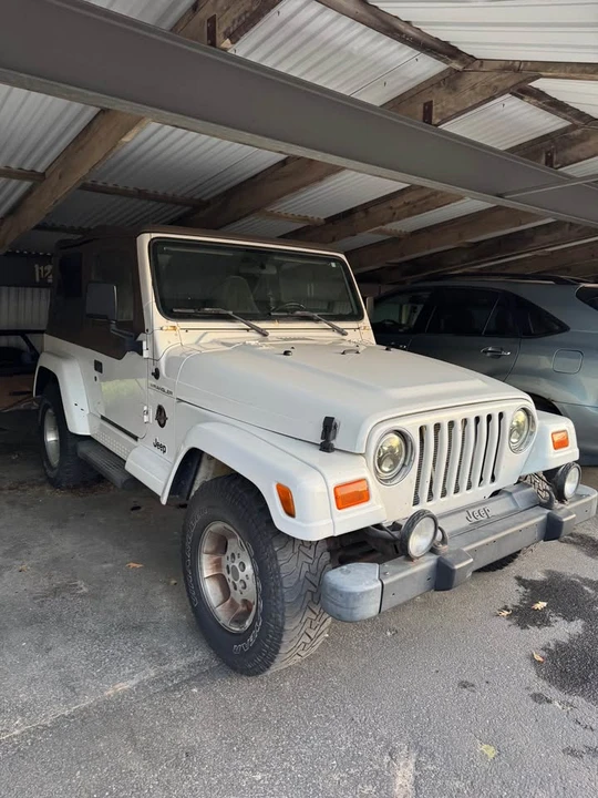 2002 Jeep TJ Wrangler - Image 3 of 7