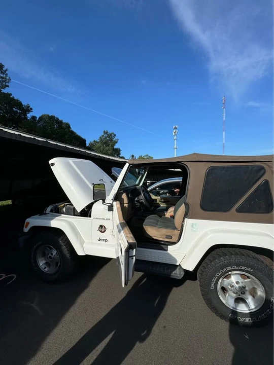 2002 Jeep TJ Wrangler - Image 2 of 7
