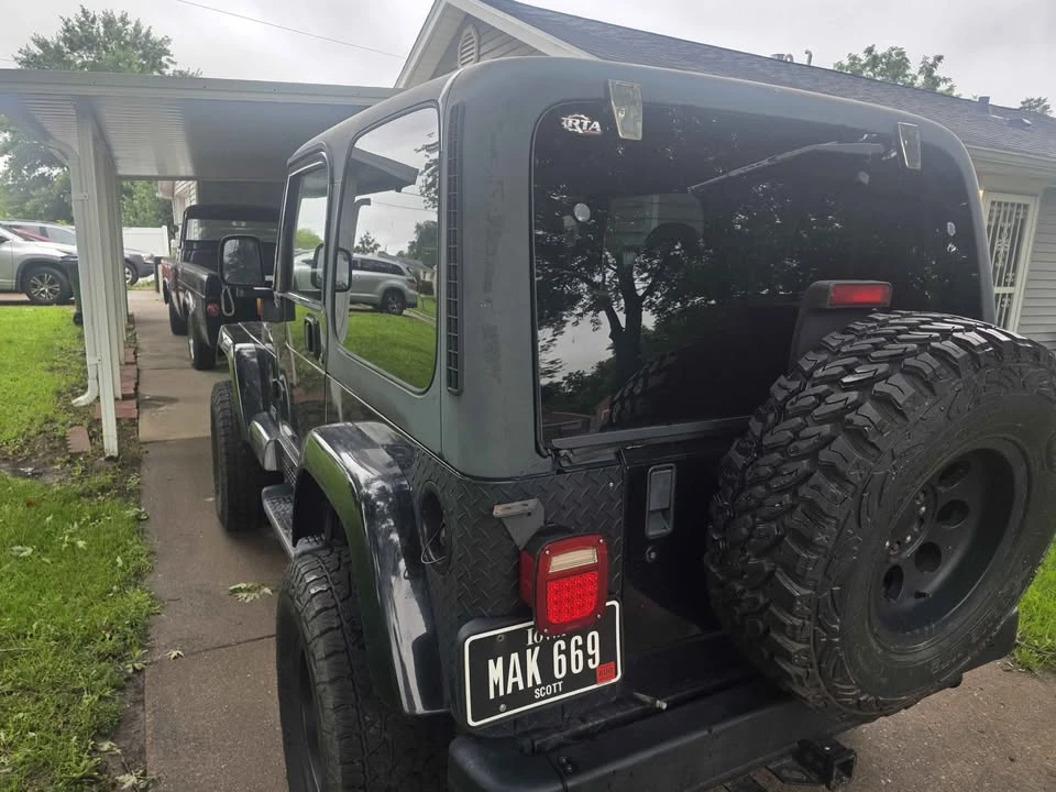 2002 Jeep TJ Wrangler - Image 4 of 9