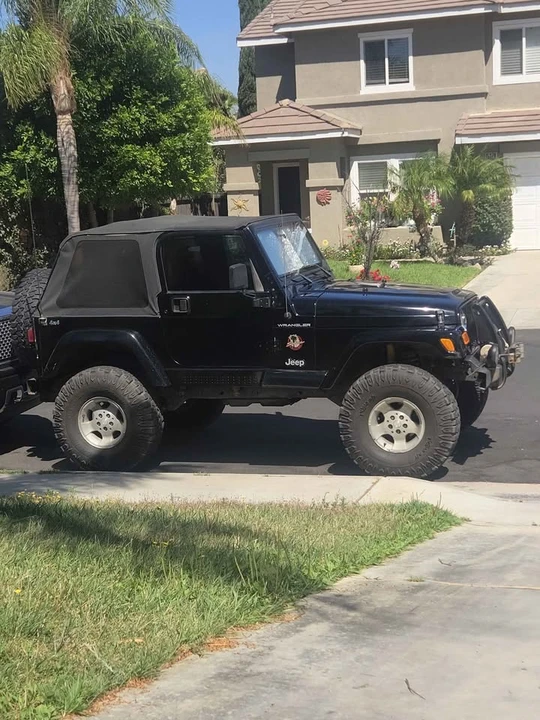 2002 Jeep TJ Wrangler - Image 9 of 10