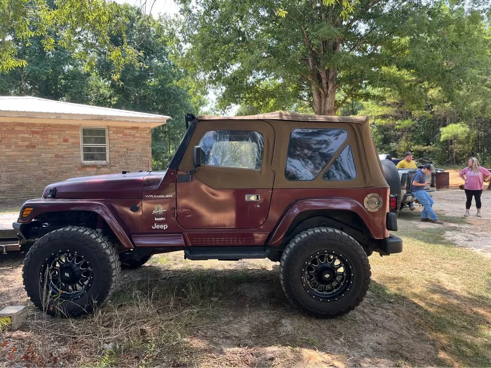 2002 Jeep TJ Wrangler - Image 2 of 4