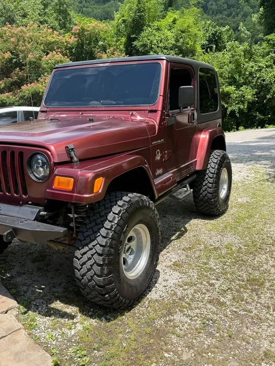 2002 Jeep TJ Wrangler - Image 2 of 9