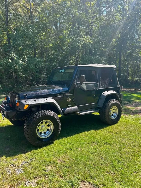 2002 Jeep TJ Wrangler - Image 2 of 8