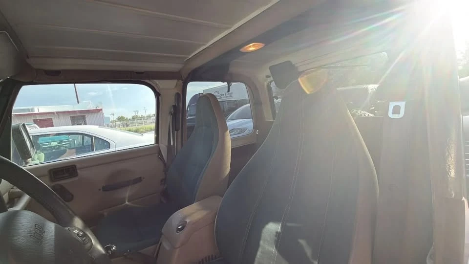 2002 Jeep TJ Wrangler - Image 6 of 6