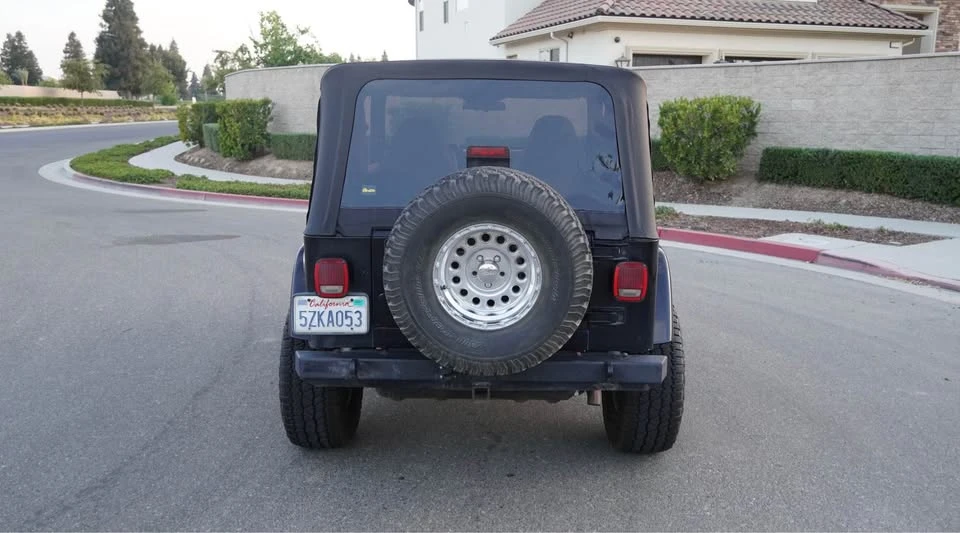 2002 Jeep TJ Wrangler - Image 5 of 13