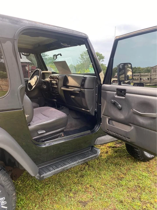 2002 Jeep TJ Wrangler - Image 6 of 8