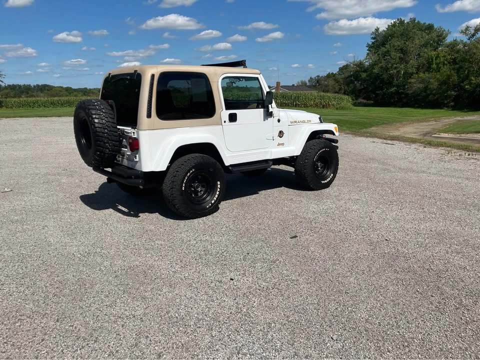 2002 Jeep TJ Wrangler - Image 2 of 8