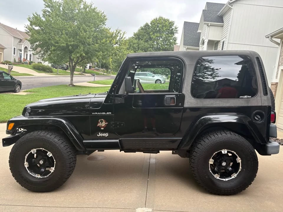 2002 Jeep TJ Wrangler - Image 2 of 14