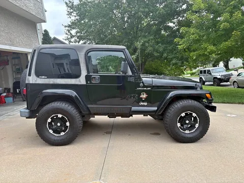 2002 Jeep Wrangler Sahara Sport Utility 2D