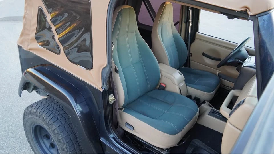 2002 Jeep TJ Wrangler - Image 10 of 13