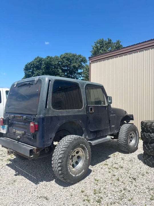 2002 Jeep TJ Wrangler - Image 3 of 6