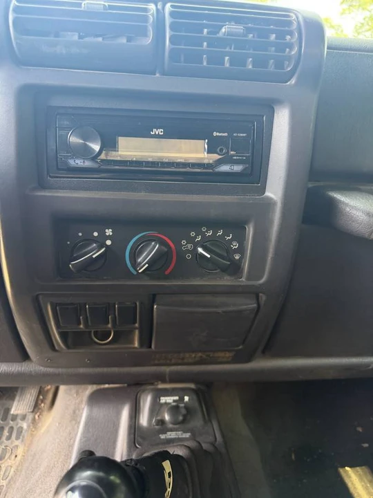 2002 Jeep TJ Wrangler - Image 13 of 13