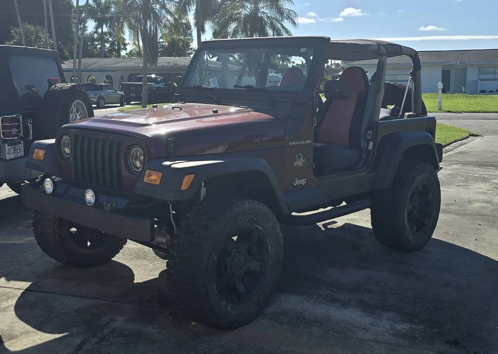 2002 Jeep TJ Wrangler - Image 2 of 4