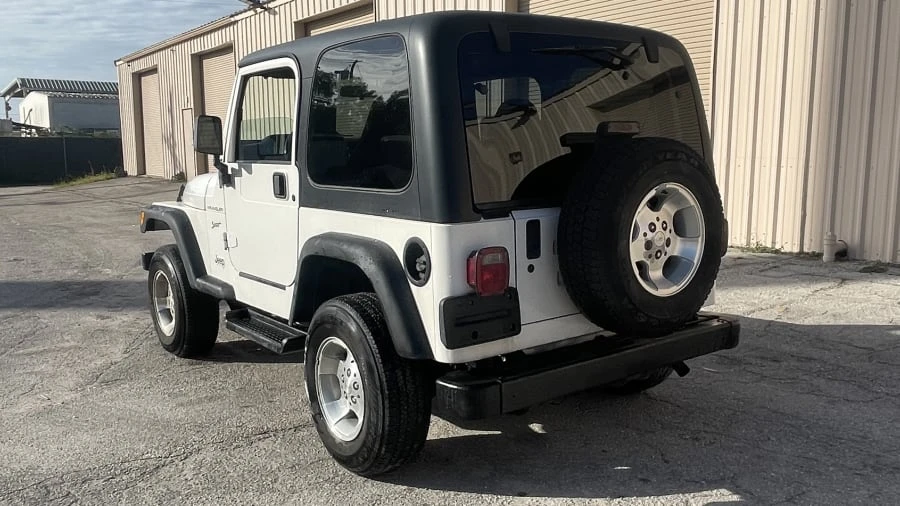 2002 Jeep TJ Wrangler - Image 3 of 6