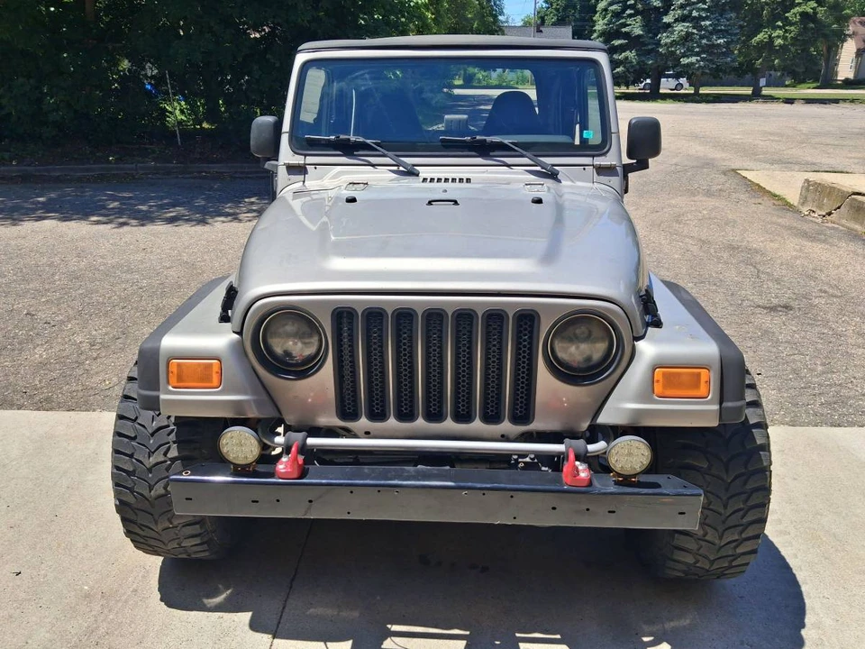 2002 Jeep TJ Wrangler - Image 6 of 10