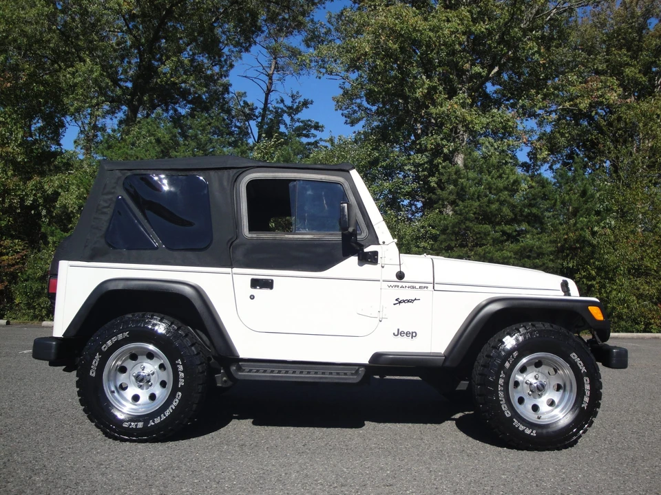 2002 Jeep TJ Wrangler - Image 29 of 31