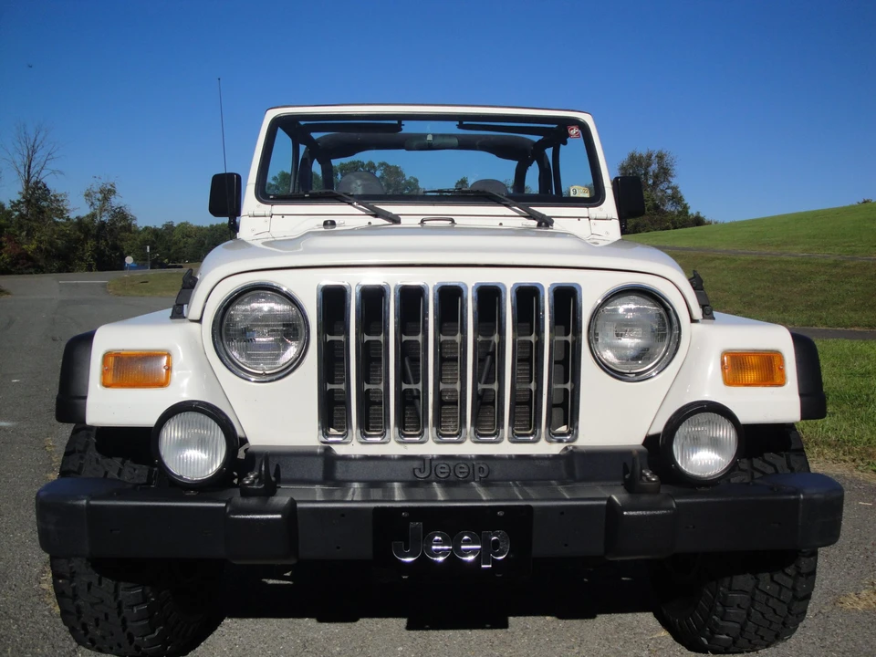 2002 Jeep TJ Wrangler - Image 18 of 31