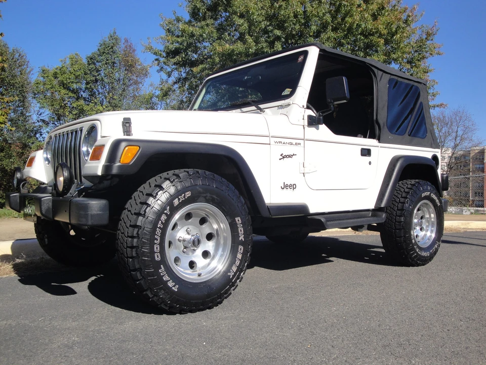 2002 Jeep TJ Wrangler - Image 19 of 31