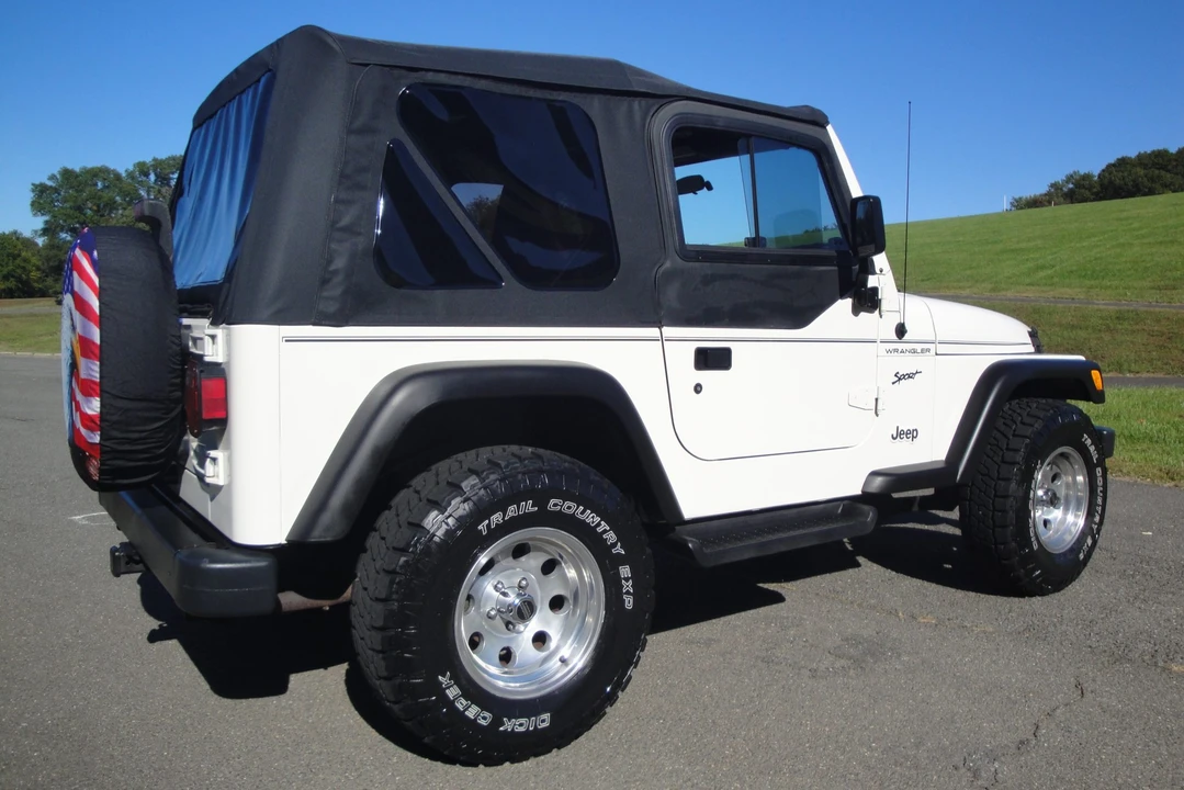 2002 Jeep TJ Wrangler - Image 27 of 31