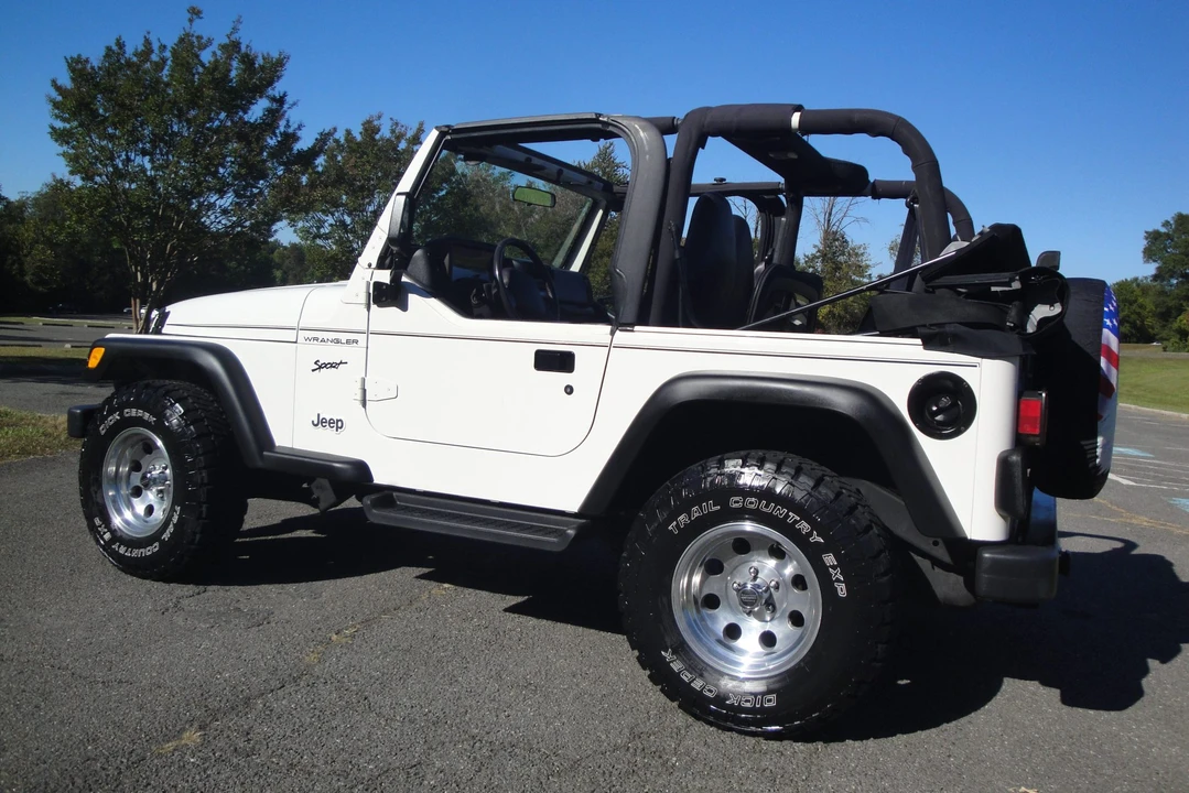 2002 Jeep TJ Wrangler - Image 8 of 31
