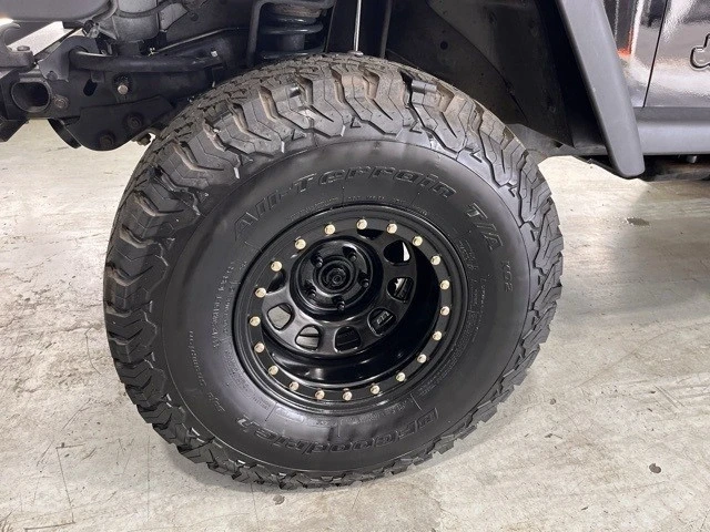 2002 Jeep TJ Wrangler - Image 14 of 21
