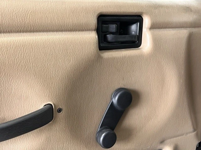 2002 Jeep TJ Wrangler - Image 19 of 21