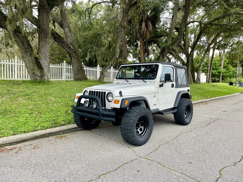 2002 Jeep TJ Wrangler - Image 10 of 31