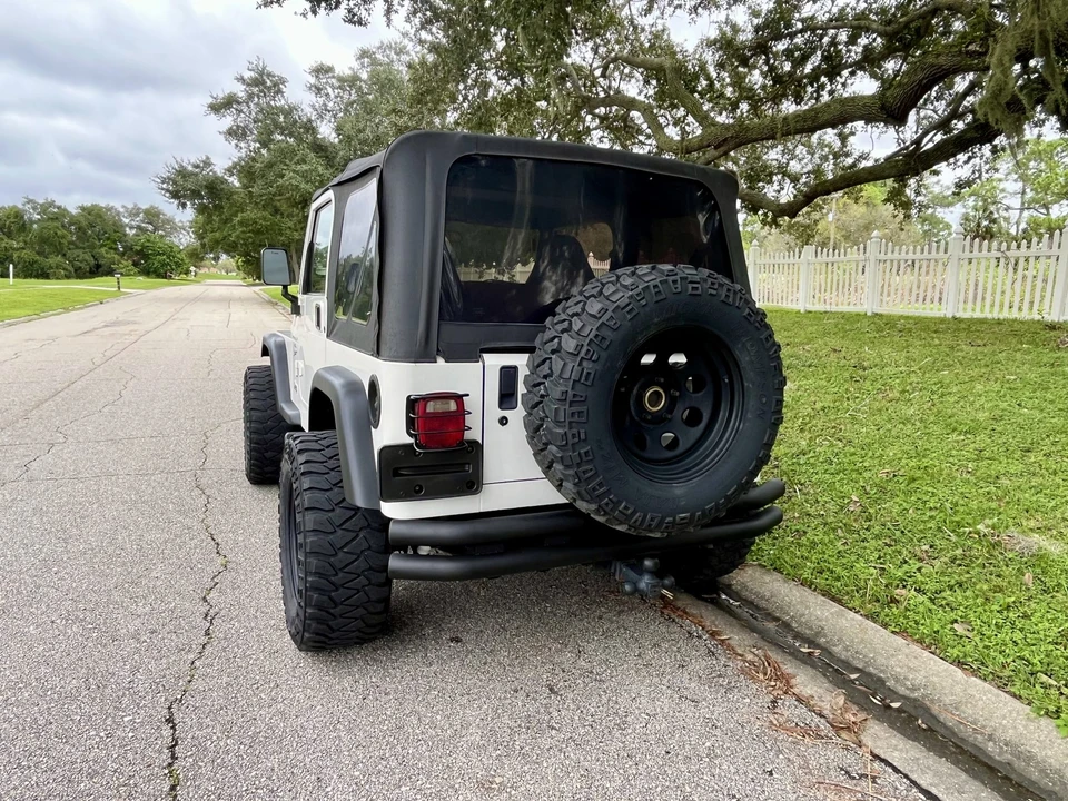 2002 Jeep TJ Wrangler - Image 19 of 31