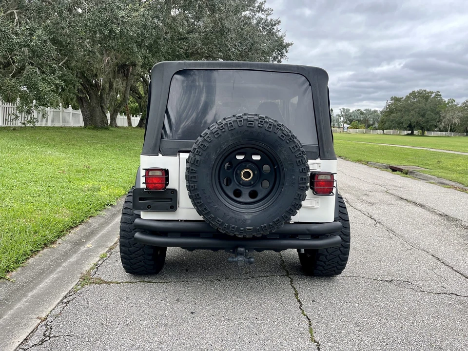 2002 Jeep TJ Wrangler - Image 21 of 31