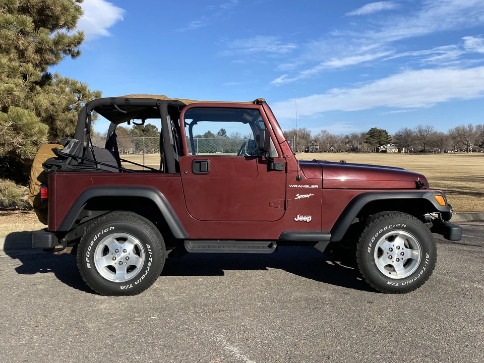 2002 Jeep TJ Wrangler - Image 17 of 31