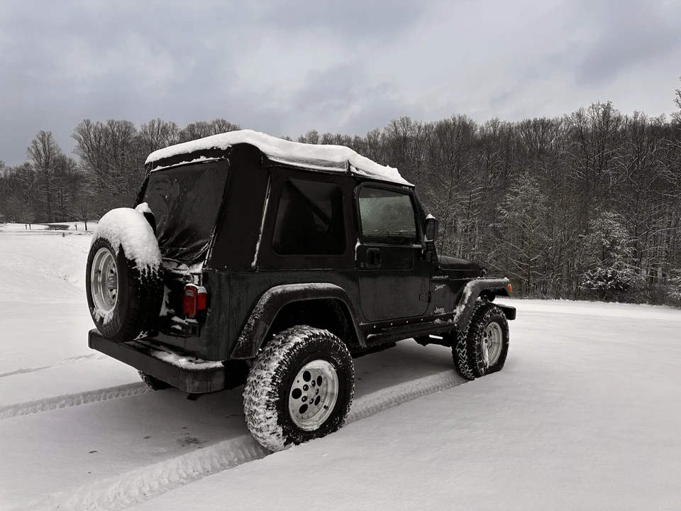 2002 Jeep TJ Wrangler - Image 16 of 31