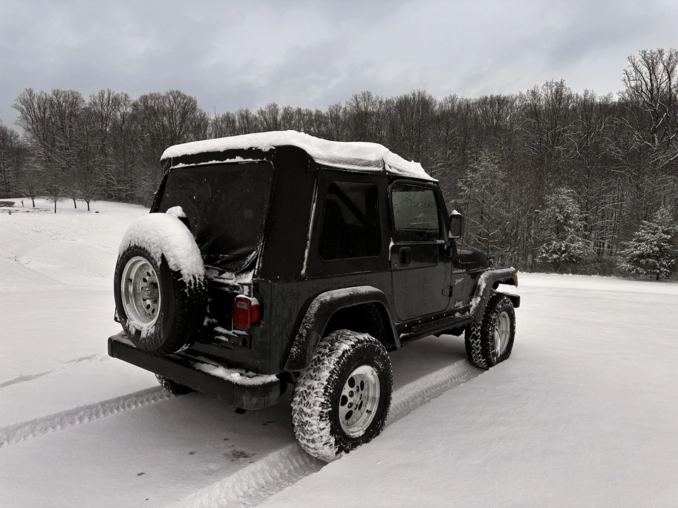 2002 Jeep TJ Wrangler - Image 17 of 31
