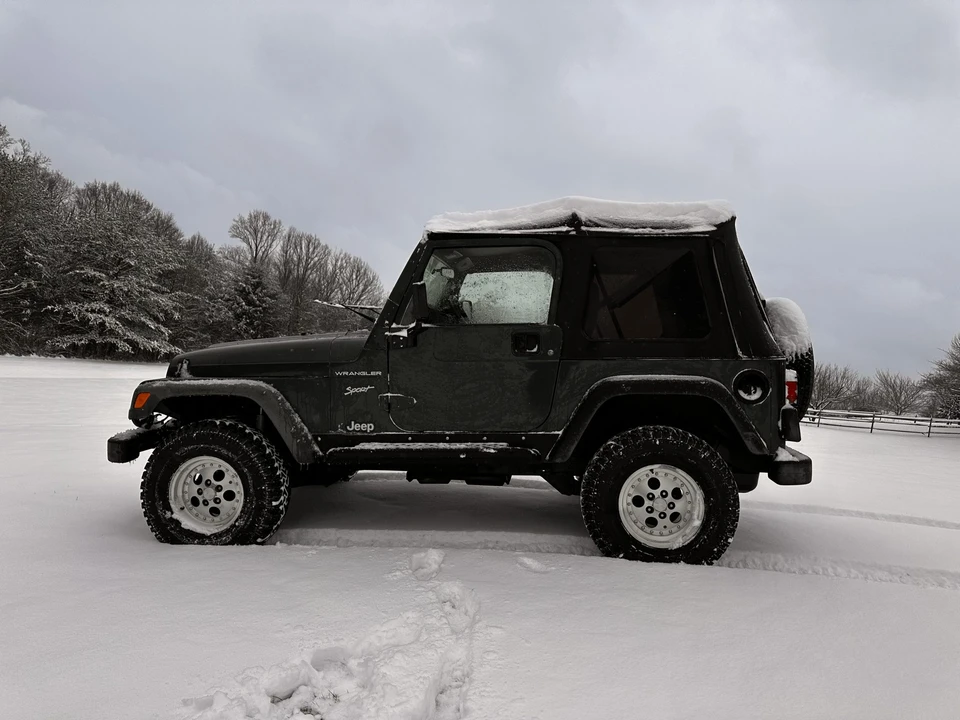 2002 Jeep TJ Wrangler - Image 27 of 31