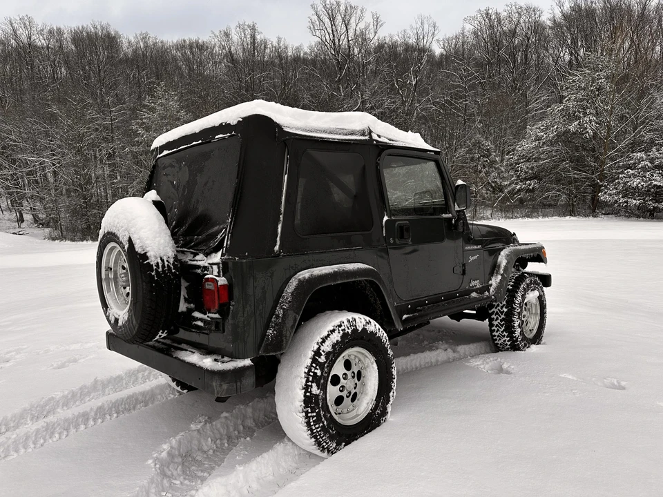 2002 Jeep TJ Wrangler - Image 15 of 31